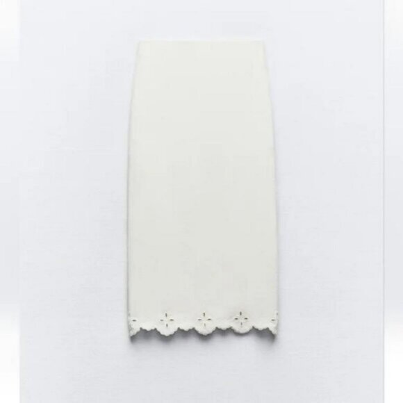 ZARA EMBROIDERED STRETCH KNIT SKIRT - Picture 4 of 5